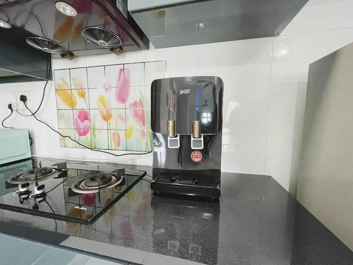 Next To Paradigm Mall Escape Jb,3Br, Up To 10 Person, 新山 公寓